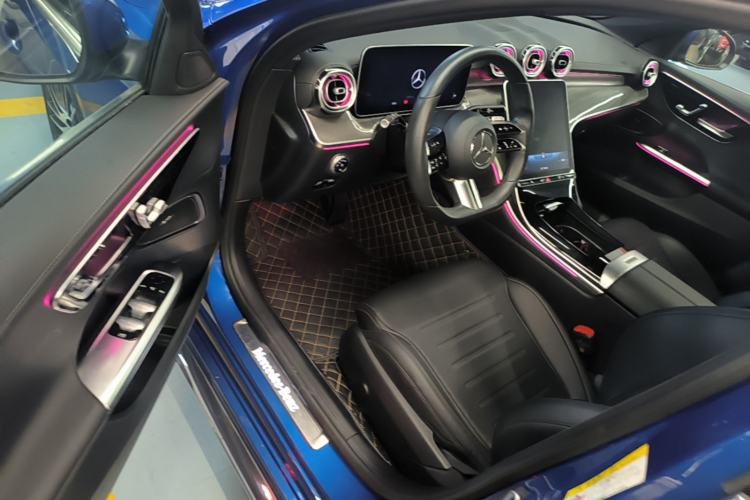 Used Mercedes-Benz C-Class 2022 C 260 L Sport Edition Driver Seat