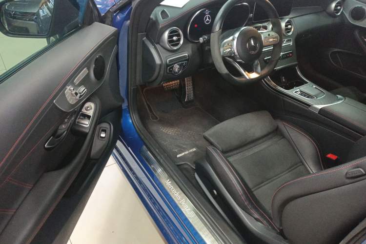 Used Mercedes-Benz C-Class 2022 Refreshed C 260 Coupe Driver Seat