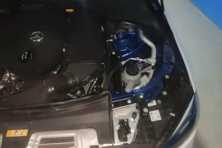 Used Mercedes-Benz C-Class 2022 C 260 L Sport Edition Engine Bay Left