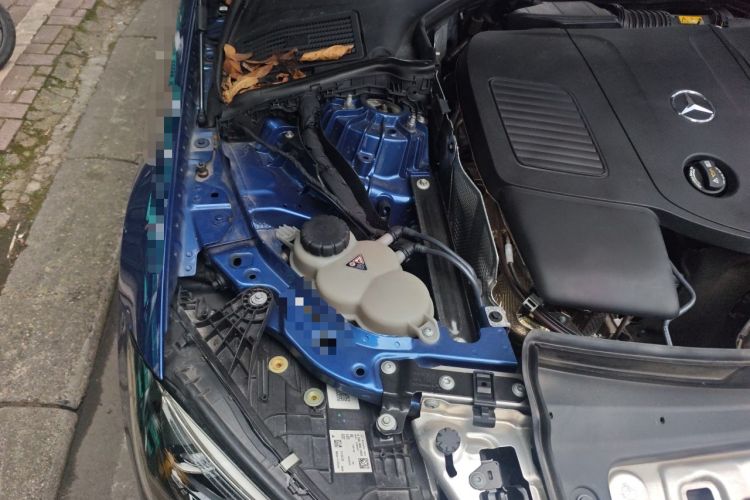 Used Mercedes-Benz C-Class 2022 C 260 L Sport Edition Engine Bay Right