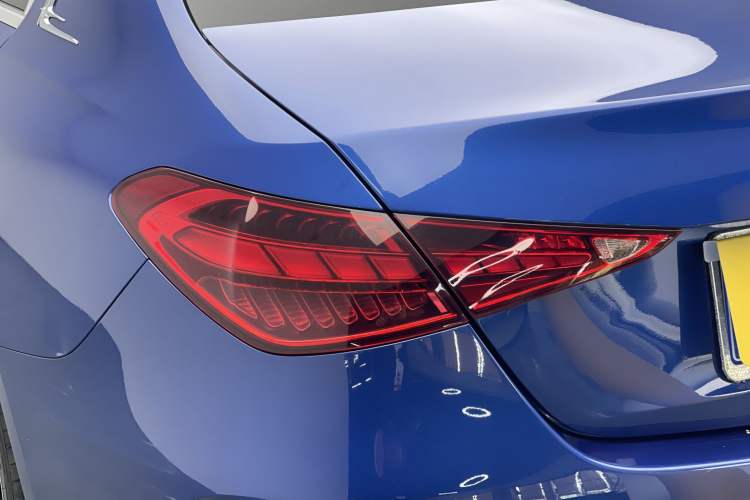 Used Mercedes-Benz C-Class 2022 C 260 L Sport Edition Exterior 10