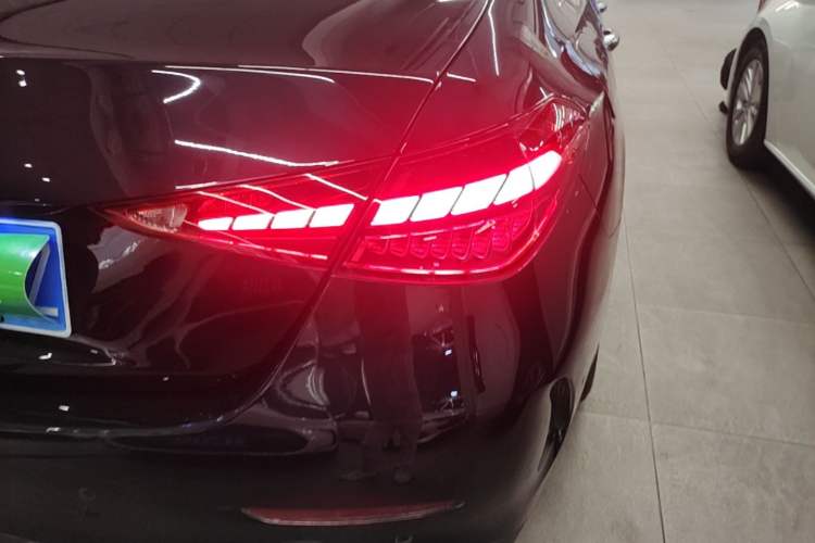 Used Mercedes-Benz C-Class 2022 C 260 L Obsidian Night Sport Edition Exterior 3