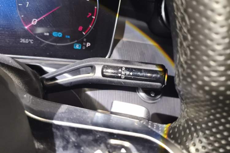 Used Mercedes-Benz C-Class 2022 Restyled C 200 L Sport Edition Gear Lever