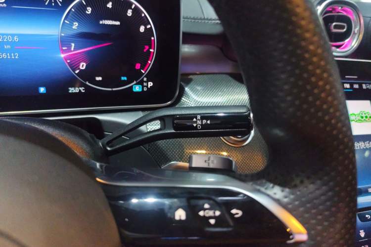 Used Mercedes-Benz C-Class 2022 C 260 L Sport Edition Gear Lever