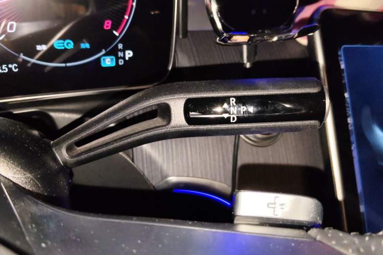Used Mercedes-Benz C-Class 2022 Revised C 260 L Starry Night Sport Edition Gear Lever