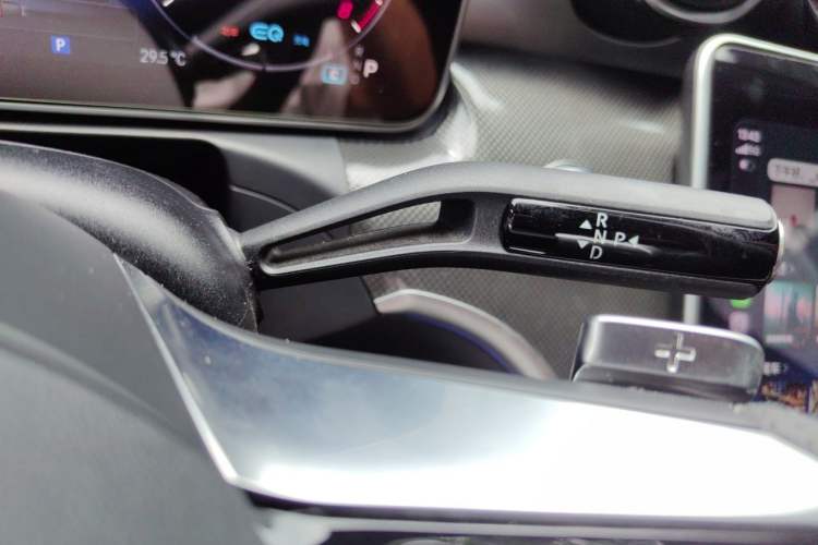 Used Mercedes-Benz C-Class 2022 C 260 L Sport Edition Gear Lever