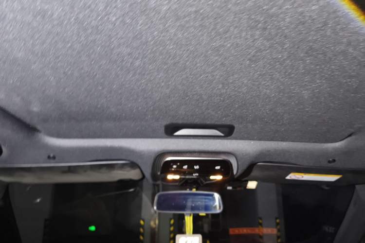Used Mercedes-Benz C-Class 2022 Restyled C 200 L Sport Edition Headliner
