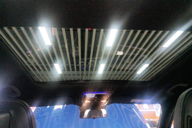 Used Mercedes-Benz C-Class 2022 C 260 L Sport Edition Headliner