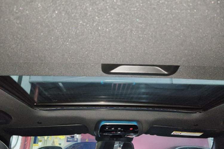 Used Mercedes-Benz C-Class 2022 C 200 L Sport Edition Headliner