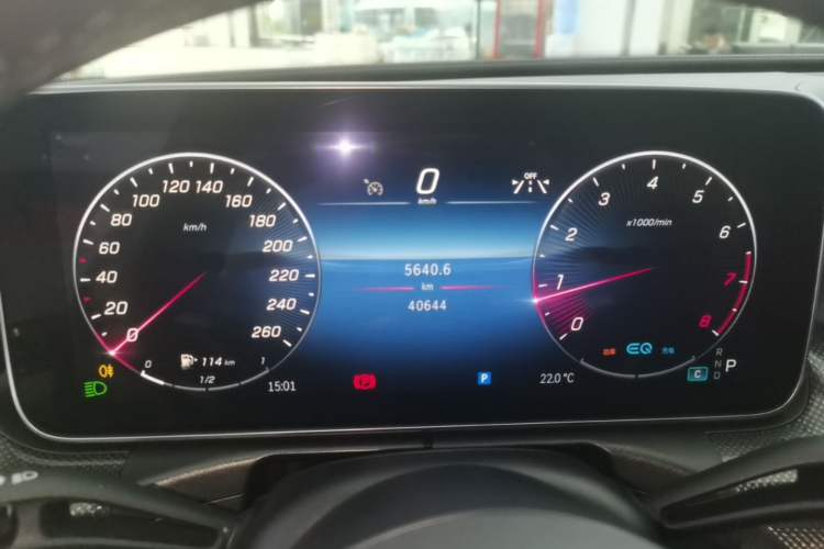 Used Mercedes-Benz C-Class 2022 C 200 L Sport Edition Instrument Cluster