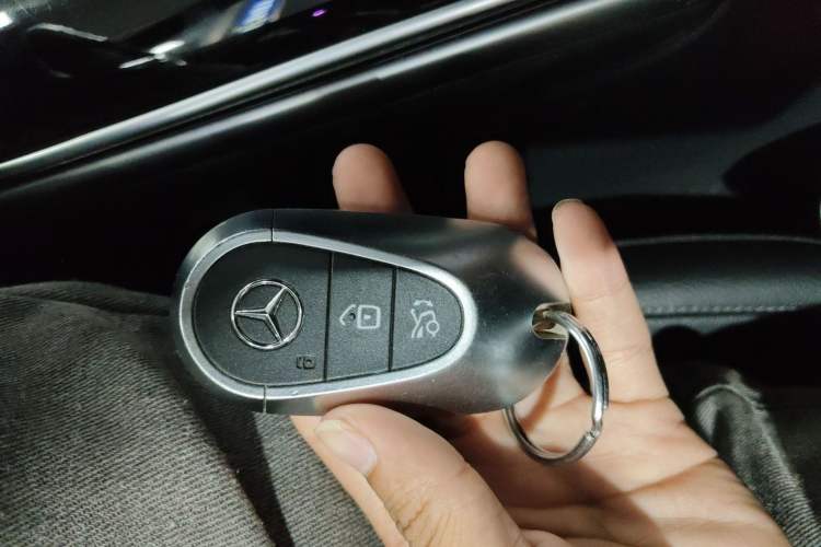 Used Mercedes-Benz C-Class 2022 C 200 L Sport Edition Interior 1