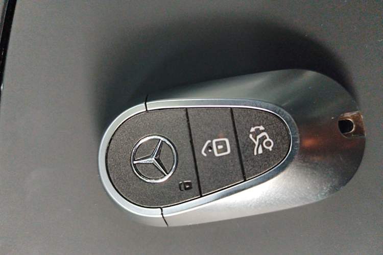 Used Mercedes-Benz C-Class 2022 C 200 L Sport Edition Interior 1