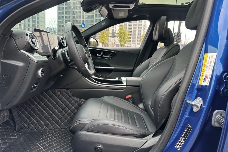 Used Mercedes-Benz C-Class 2022 C 260 L Sport Edition Interior 1