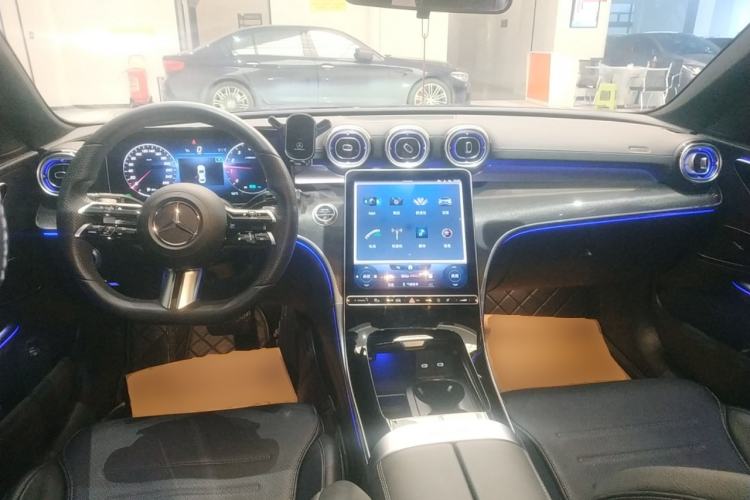 Used Mercedes-Benz C-Class 2022 Restyled C 260 L Sport Edition Interior 2