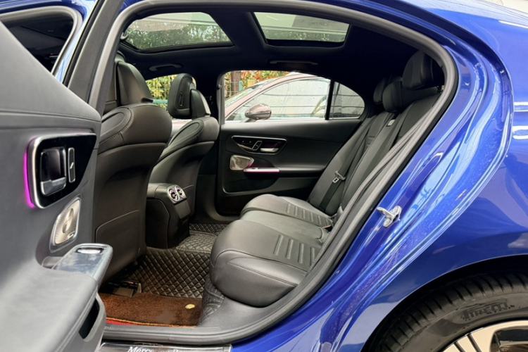 Used Mercedes-Benz C-Class 2022 C 260 L Obsidian Night Sport Edition Interior 2