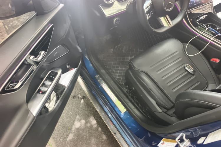 Used Mercedes-Benz C-Class 2022 Restyled C 260 L Sport Edition Interior 3