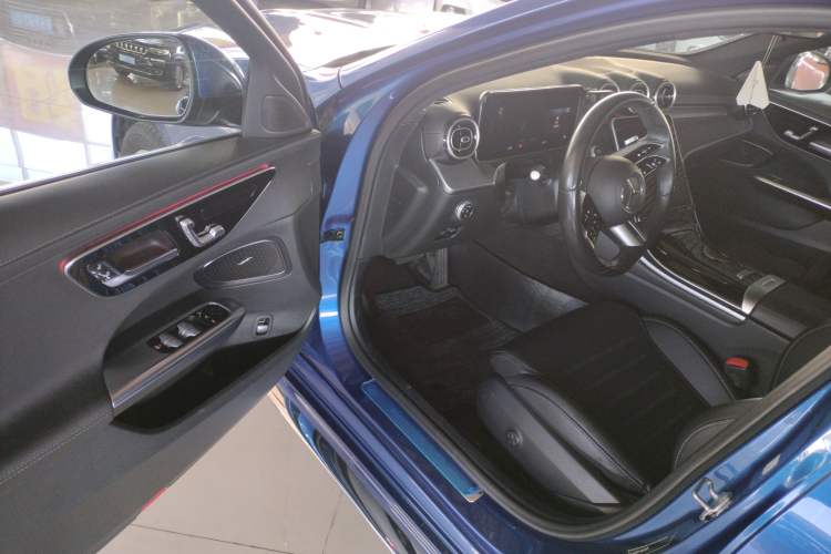 Used Mercedes-Benz C-Class 2022 Restyled C 200 L Sport Edition Interior 3