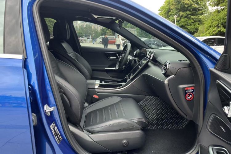 Used Mercedes-Benz C-Class 2022 Restyled C 260 L Sport Edition Interior 4