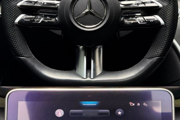 Used Mercedes-Benz C-Class 2022 C 260 L Sport Edition Interior 5