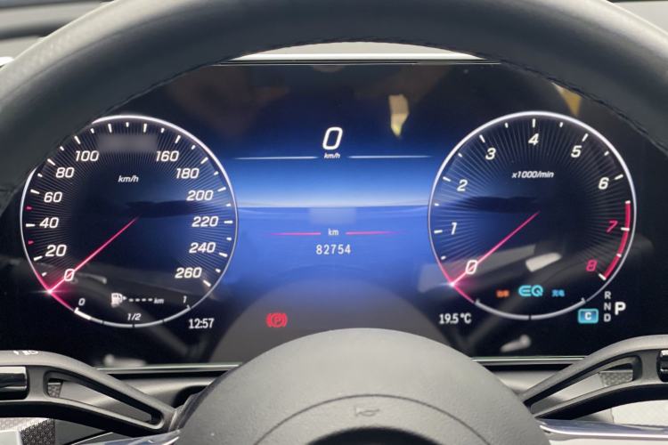 Used Mercedes-Benz C-Class 2022 C 260 L Sport Edition Interior 5