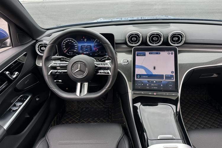 Used Mercedes-Benz C-Class 2022 C 260 L Sport Edition Interior 5