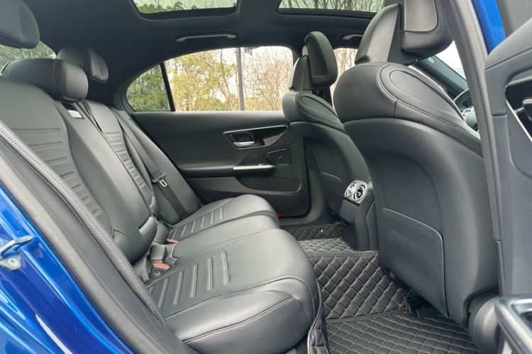 Used Mercedes-Benz C-Class 2022 C 260 L Sport Edition Interior 7