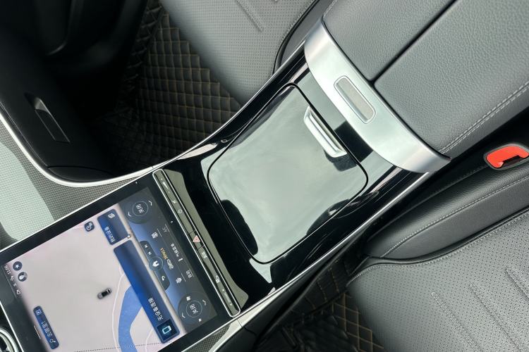Used Mercedes-Benz C-Class 2022 C 260 L Sport Edition Interior 7