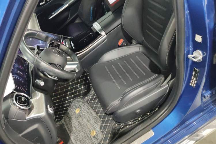 Used Mercedes-Benz C-Class 2022 C 200 L Sport Edition Left Front Seat