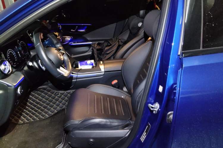 Used Mercedes-Benz C-Class 2022 Revised C 260 L Starry Night Sport Edition Left Front Seat