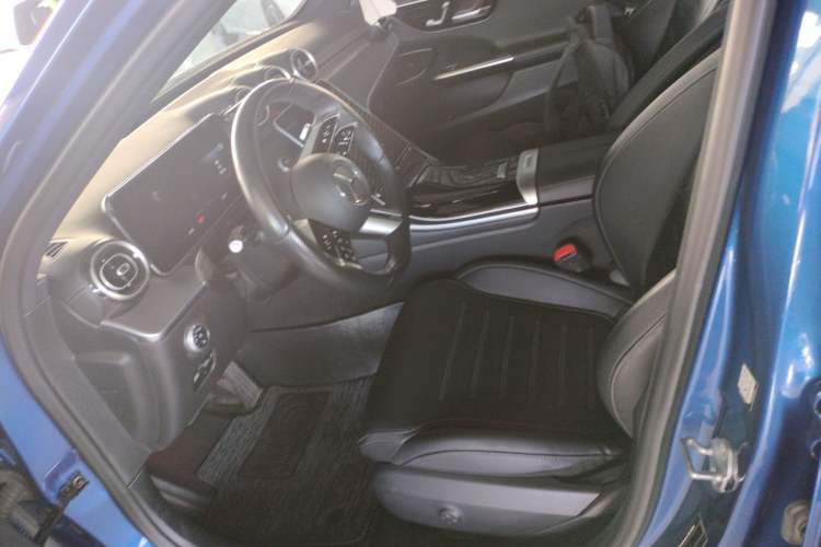 Used Mercedes-Benz C-Class 2022 Restyled C 200 L Sport Edition Left Front Seat