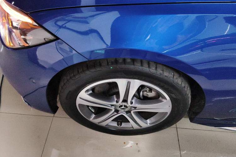 Used Mercedes-Benz C-Class 2022 C 200 L Sport Edition Left Front Wheel Hub