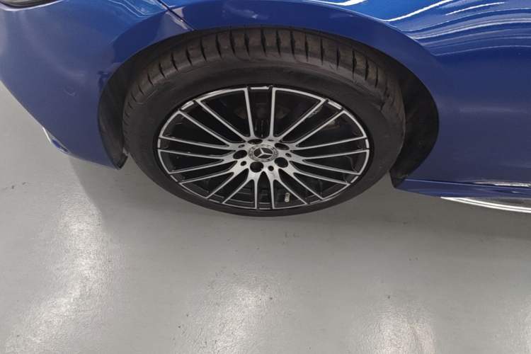 Used Mercedes-Benz C-Class 2022 C 260 L Sport Edition Left Front Wheel Hub