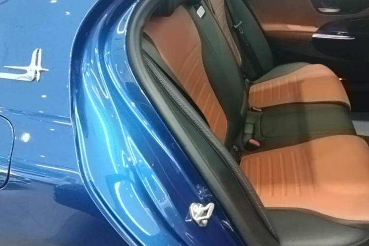 Used Mercedes-Benz C-Class 2022 Restyled C 260 L Sport Edition Left Rear Seat