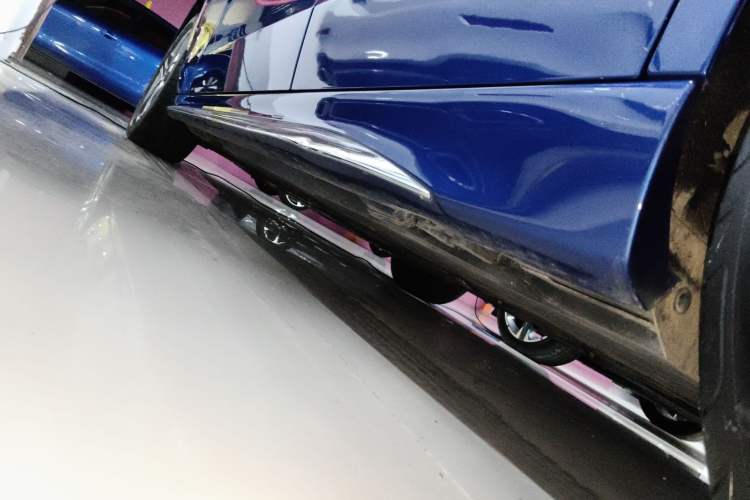 Used Mercedes-Benz C-Class 2022 C 200 L Sport Edition Left Side Sill