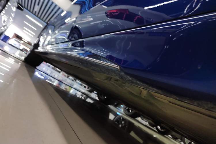Used Mercedes-Benz C-Class 2022 C 260 L Obsidian Night Sport Edition Left Side Sill