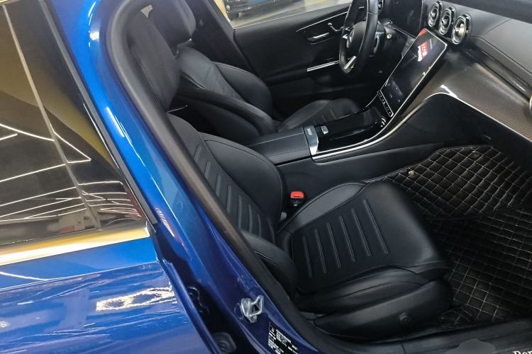 Used Mercedes-Benz C-Class 2022 C 260 L Sport Edition Right Front Seat