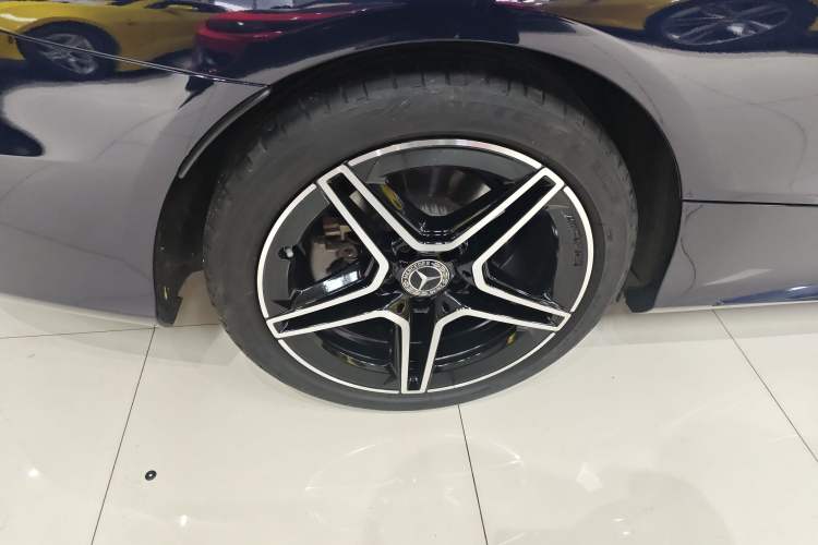 Used Mercedes-Benz C-Class 2022 Refreshed C 260 Coupe Right Rear Wheel Hub