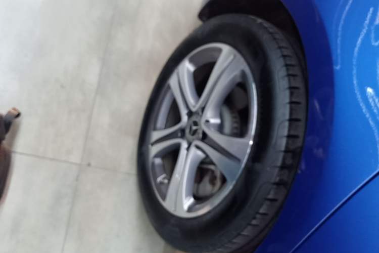 Used Mercedes-Benz C-Class 2022 C 200 L Sport Edition Right Rear Wheel Hub
