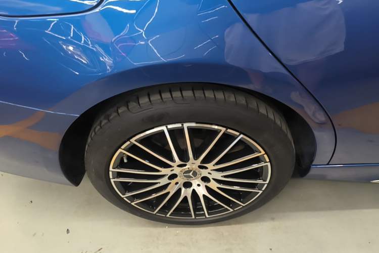 Used Mercedes-Benz C-Class 2022 C 260 L Sport Edition Right Rear Wheel Hub
