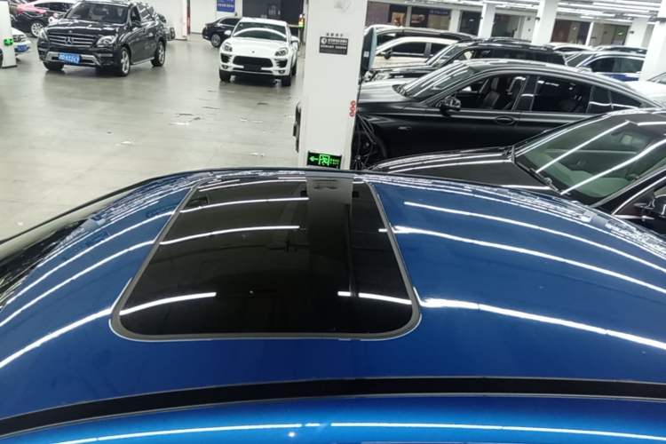 Used Mercedes-Benz C-Class 2022 C 200 L Sport Edition Roof