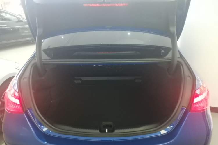 Used Mercedes-Benz C-Class 2022 C 200 L Sport Edition Trunk