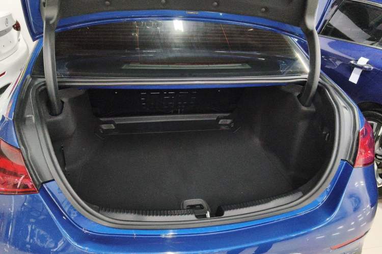 Used Mercedes-Benz C-Class 2022 C 200 L Sport Edition Trunk