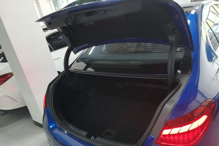 Used Mercedes-Benz C-Class 2022 Restyled C 260 L Sport Edition Trunk