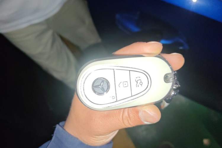 Used Mercedes-Benz C-Class 2022 Restyled C 260 L Sport Edition Vehicle Key