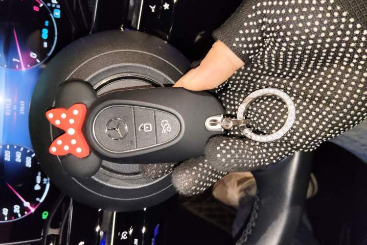 Used Mercedes-Benz C-Class 2022 Revised C 260 L Starry Night Sport Edition Vehicle Key