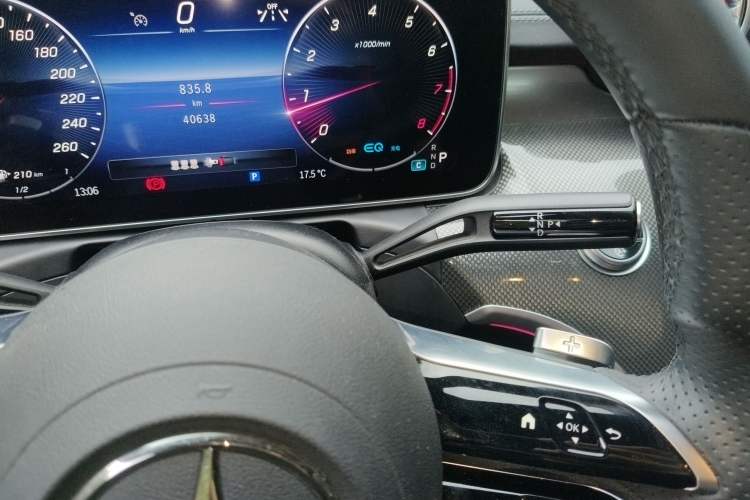 Used Mercedes-Benz C-Class 2022 C 260 L Sport Edition Gear Lever