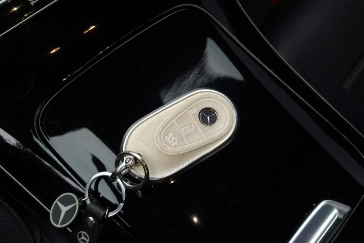Used Mercedes-Benz C-Class 2022 C 260 L Sport Edition Interior 1