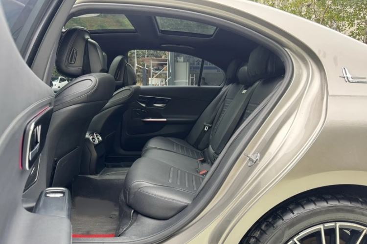 Used Mercedes-Benz C-Class 2022 C 260 L Sport Edition Interior 4