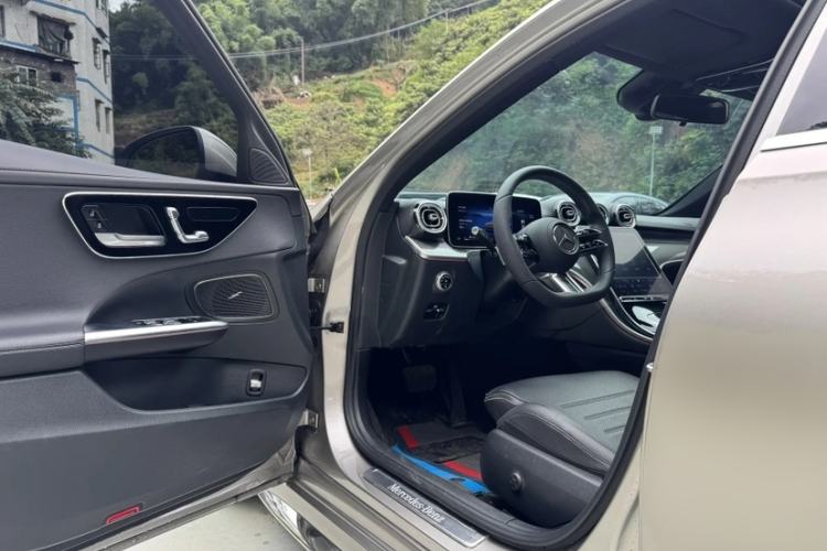 Used Mercedes-Benz C-Class 2022 C 260 L Sport Edition Left Front Seat