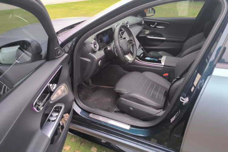 Used Mercedes-Benz C-Class 2022 Revised C 260 L Starry Night Sport Edition Driver Seat